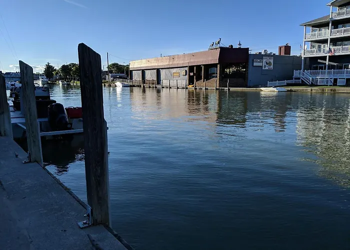 Port Huron Temp Stays - Apartment 3