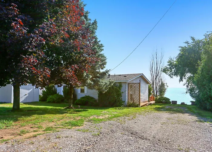 Hoff Cottage On The Beach